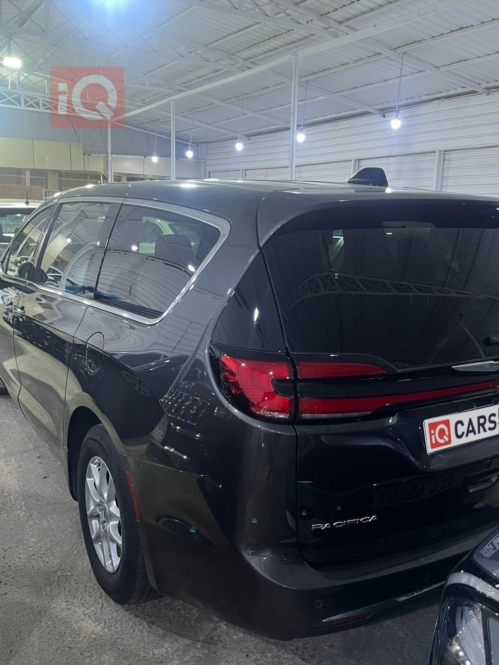 Chrysler Pacifica